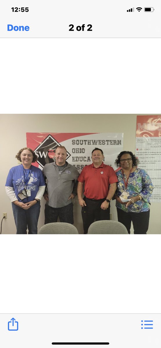 MiddieTeachers's tweet photo. SWOEA Leaders support and stand with MTA! #OrganizingForExcellence #459Strong @OhioEA https://t.co/nZe7KNjrCF