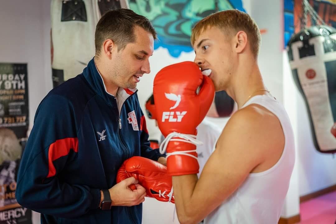 Ultimate_Boxing's tweet photo. Some new Personal Training slots are available with Ben over at Beccles 8am to 9am and 9am to 10am weekday mornings with a few other slots available. Send a message to book.
-
-
#boxing #personaltraining #pt #gym #beccles #suffolk #ultimateboxing #workout https://t.co/MxpCHsU9Lh