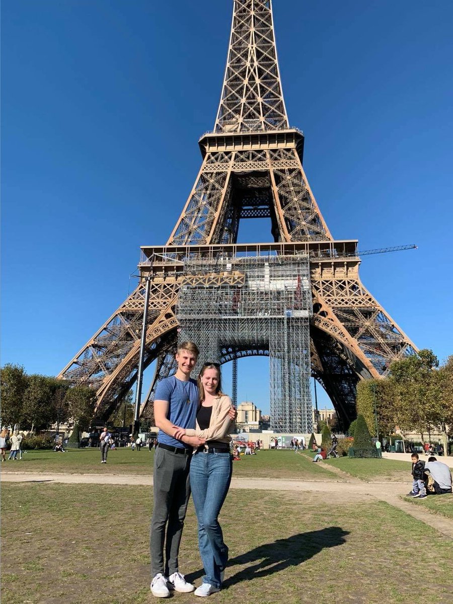 SsumTimes_lol's tweet photo. The Eifel tower ✅
The triumphal arch ✅
Louvre ✅
Notre dame ✅
First whole day in Paris was a delight https://t.co/TkTI0acaiQ