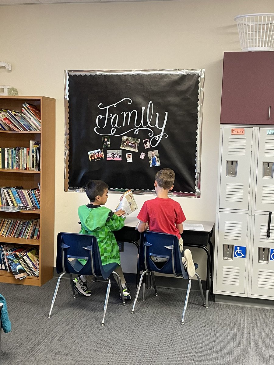 Gebhardt4Whitt's tweet photo. Reading, collaborating, and learning together with nonfiction. https://t.co/ROMVL4PBwO