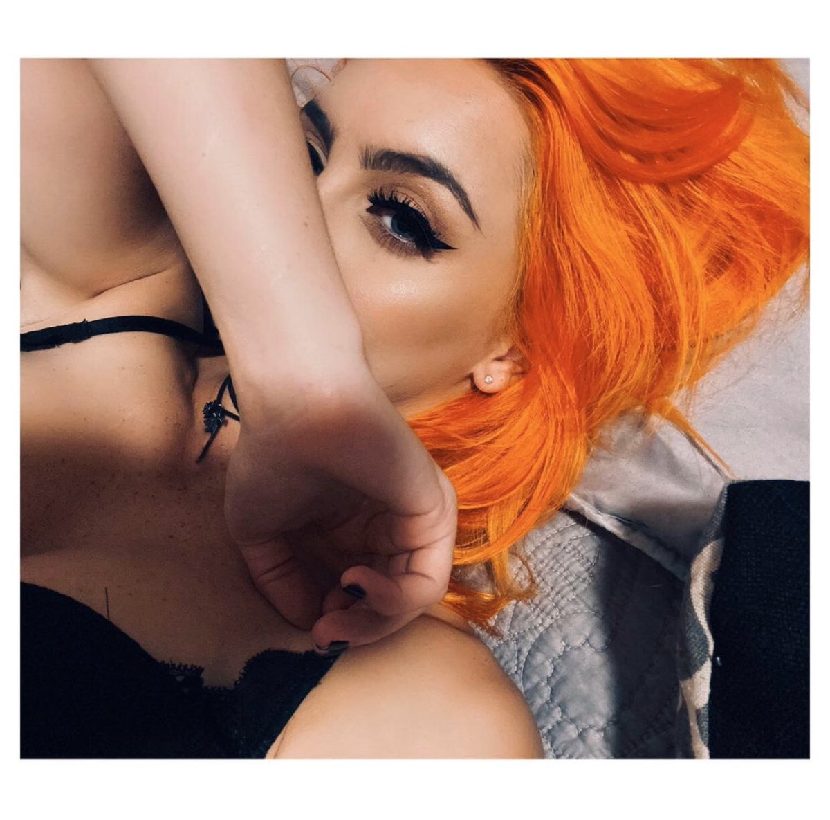 VigorouslySad's tweet image. I hate you all.