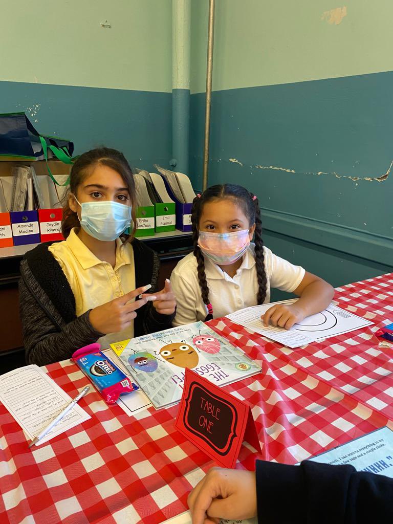 Roberto Clemente Elementary School tweet media