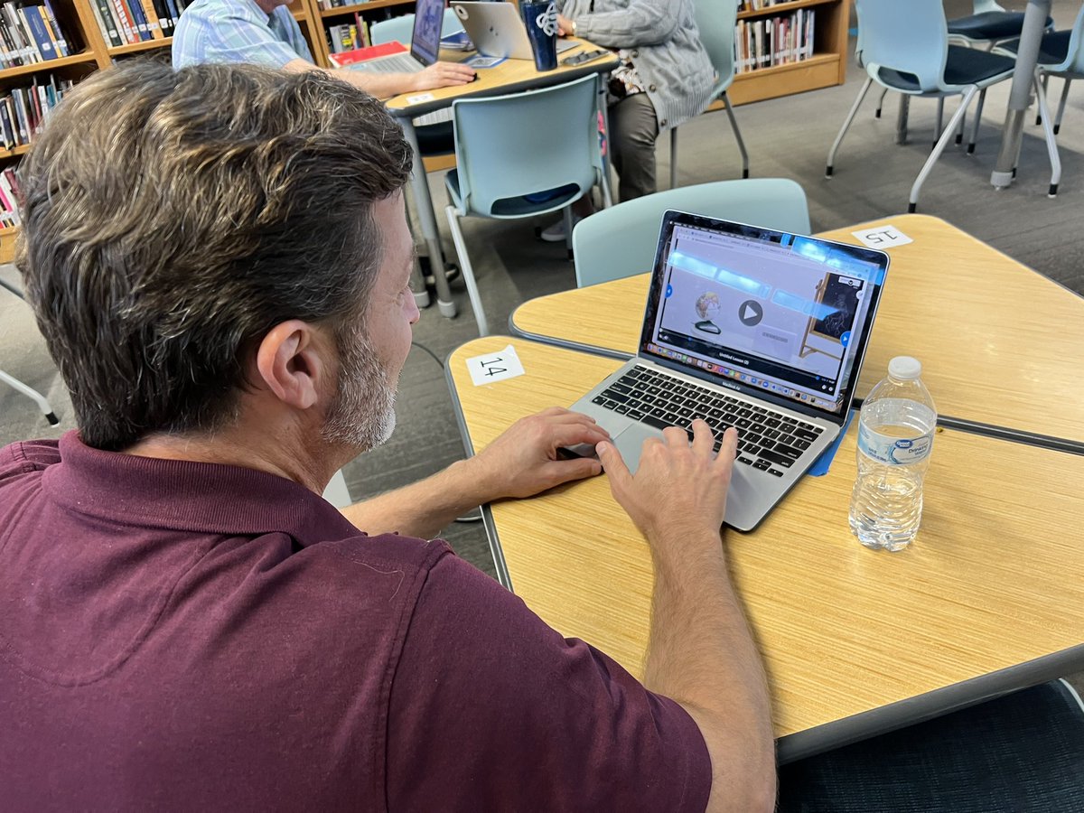 hshpilc's tweet photo. Nearpod Refresher PD in the ILC with Mrs. Cornejo! Nearpod is an innovative tool to elevate the student engagement in the classroom. A huge thank you to the Social Studies PLC for being such a willing audience! #HCISDedTech #HSHPILC #edtech #LibrariesTransform https://t.co/FMtc1HRowt