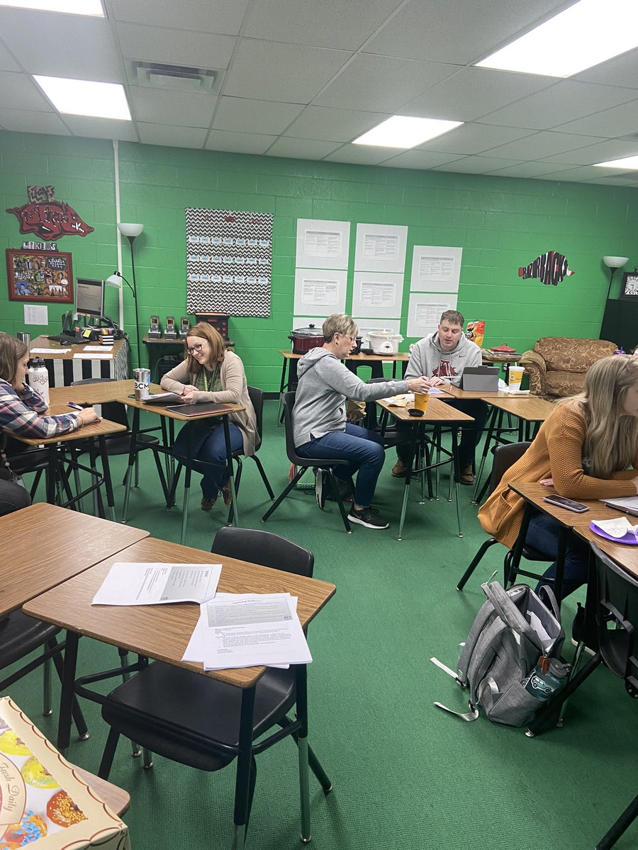 passionteaching's tweet photo. Alma High School Teachers finish Phase 2 of #ARMQ today. We are committed to continuing our QuEST journey through the EMPTs and SMPs. @almahigh_school @AlmaSchools @KisaMorman https://t.co/zG4uDW8TAx
