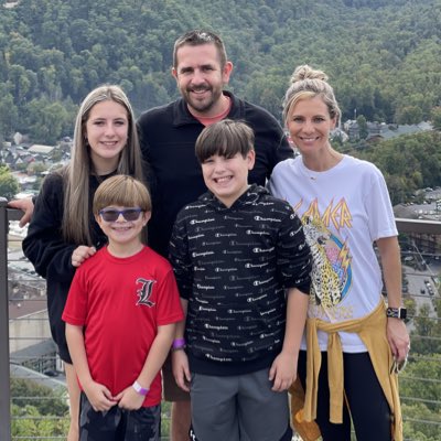 AllisonBingham3's tweet photo. #NewProfilePic https://t.co/dIdGmfW42y
