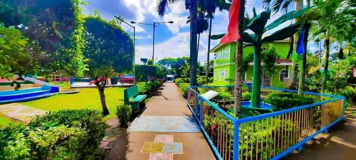 Bello el Parque central de Nueva Guinea 
❤️💯🇳🇮🥰
#FuerzaDeUnPuebloQueVence 🇳🇮
#TodosJuntosAMatricularnos 
#TodosJuntosVamosAdelante 
#PLOMO19 
<a href="/pilarte_lester/">EL CACHORRO DE SANDINO</a> 
<a href="/ZenzontleG/">🐦𝔼𝕝 ℤ𝕖𝕟𝕫𝕠𝕟𝕥𝕝𝕖 𝔾𝕦𝕖𝕣𝕣𝕚𝕝𝕝𝕖𝕣𝕠 ℹ</a> 
<a href="/3_nicaragua/">Canal 3.2 Nicaragua</a> 
<a href="/Comandant3Perro/">💻🅲🅾🅼🅰🅽🅳🅰🅽🆃🅴 🅿🅴🆁🆁🅾☄️📲🐶🇳🇮⚪</a>