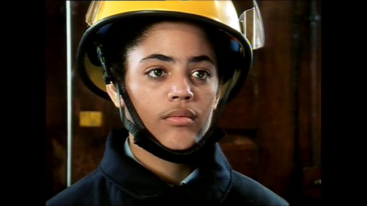 TVFilmPodcastUK's tweet photo. PODCAST ANNOUNCEMENT:
We are pleased to announce, Actress Sara Powell has agreed to speak to us late November, about Her time on the ITV Drama, London’s Burning better known for playing Sally Reid between 1993-1994.

Stay tuned for further details….
#LondonsBurning #ITV #podcast https://t.co/shnwpJUrHV