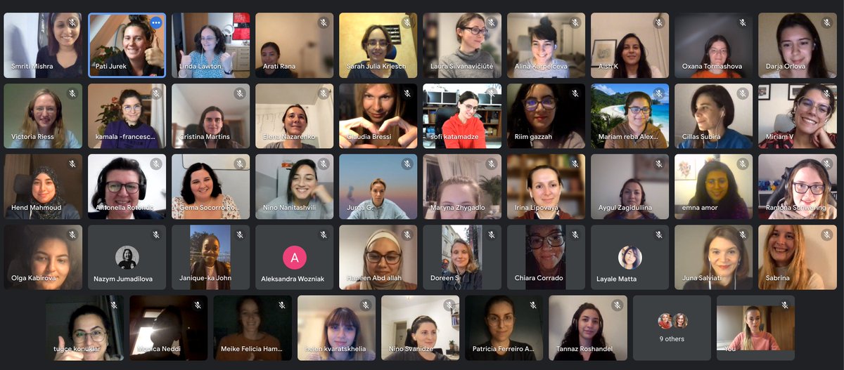 RFreimane's tweet photo. Thank you @LindaLawtonDK  for sharing the ways of Community Contributions! Another great session with @Google Women Developer Academy! #wda #wdaeurope https://t.co/ych1wMUXfN