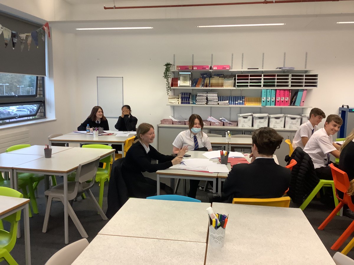 MissHarkinsEng's tweet photo. 10X1 smiling through revision🤪 They’re such a pleasure to teach and they make me laugh so much! Thank you for your hard work this evening, @Caldicot_Y10🤩 https://t.co/48qZFCwsYC