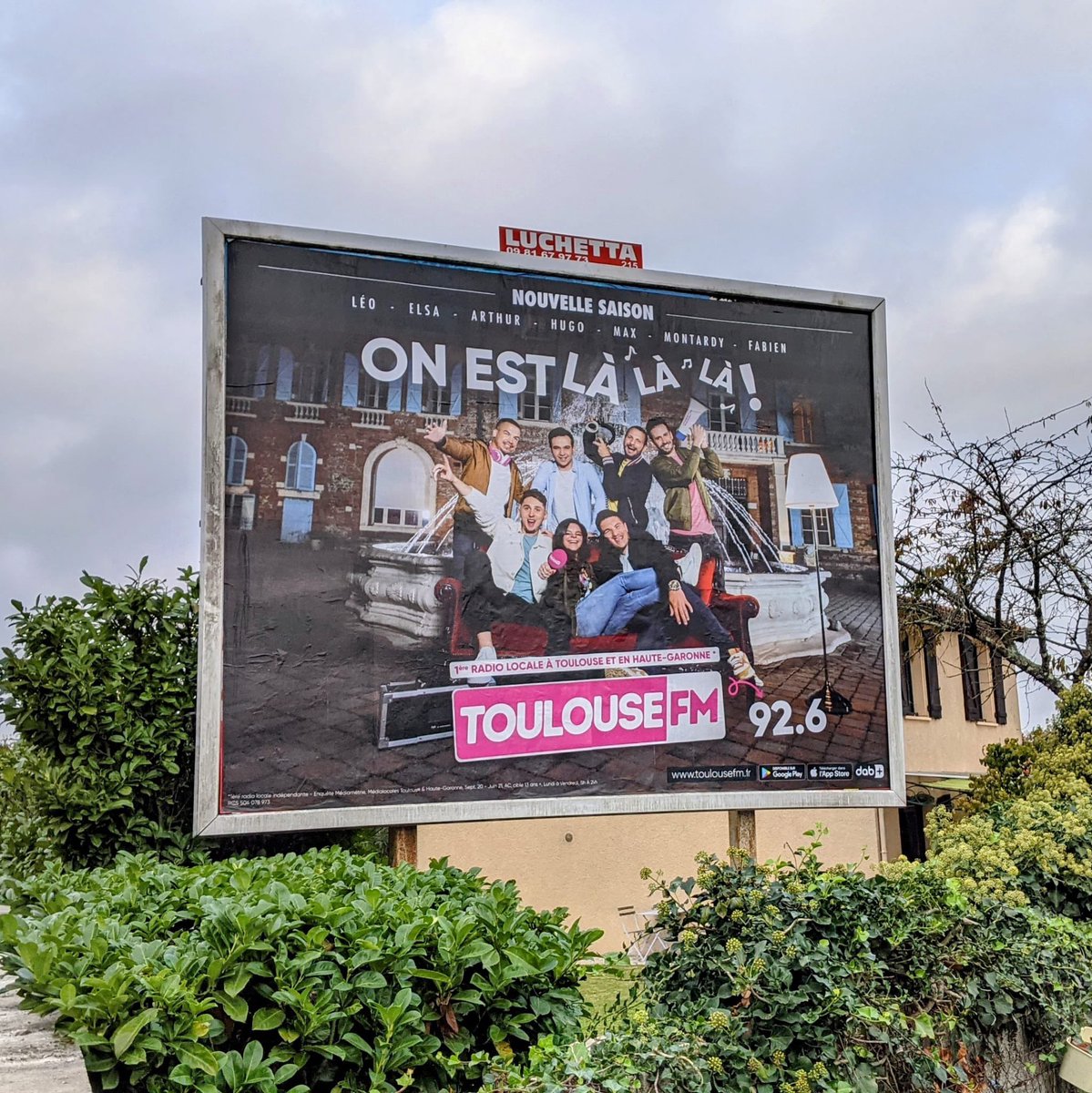 HUGOTOULOUSEFM's tweet photo. Toulouse FM s’affiche 😁🎊 #toulousefm #toulouse https://t.co/1Ki8q7kQJ5