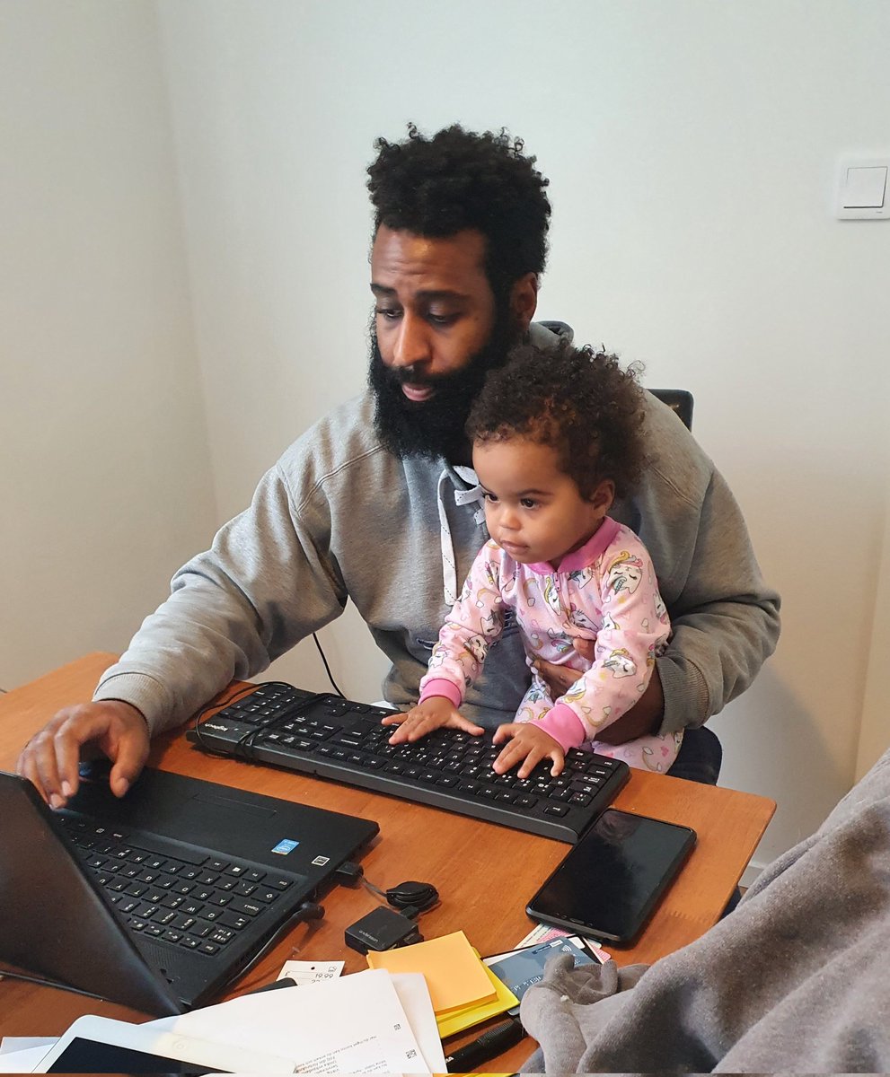.<a href="/JMurph22RC/">Jonathan</a> has discovered the key to multitasking while working from home: a dummy keyboard for the kid 😂