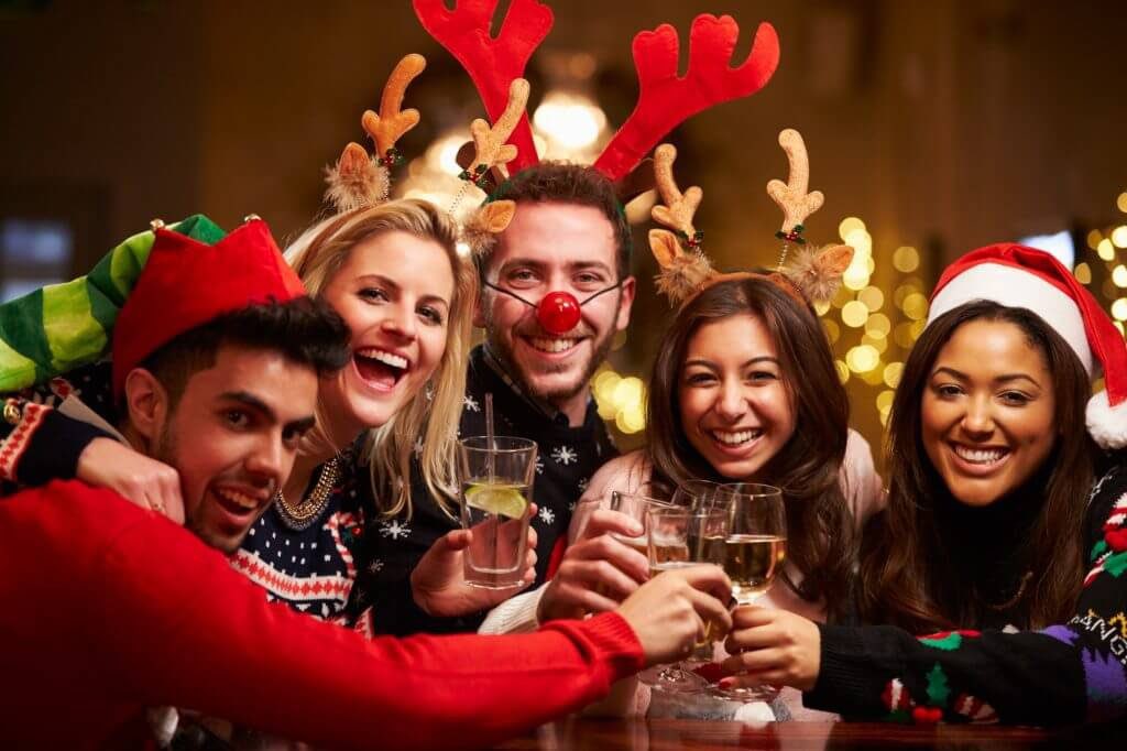 Prosecconights1's tweet photo. **BREAKING NEWS***
IT’s#Christmas PARTY TIME
It maybe #justover #60days #Christmas #livemusic #Christmas #party
@Prosecconights CONFIRMED
@majestix Are Coming to @CricketersGfd on #Friday 10thDecember #book #yourParty #ChristmasMenu #welovesurrey #Guildford #surreylive https://t.co/3jvKgGVoeu