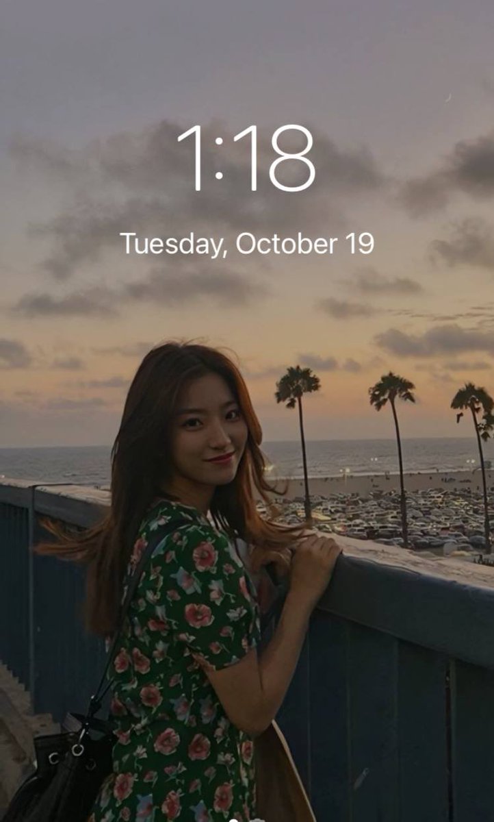 cvouscherie's tweet photo. I've shared this on my fl before but I'm sharing this again here 😚 soulmates matching phone &amp; lockscreen https://t.co/ljVBK68v6L