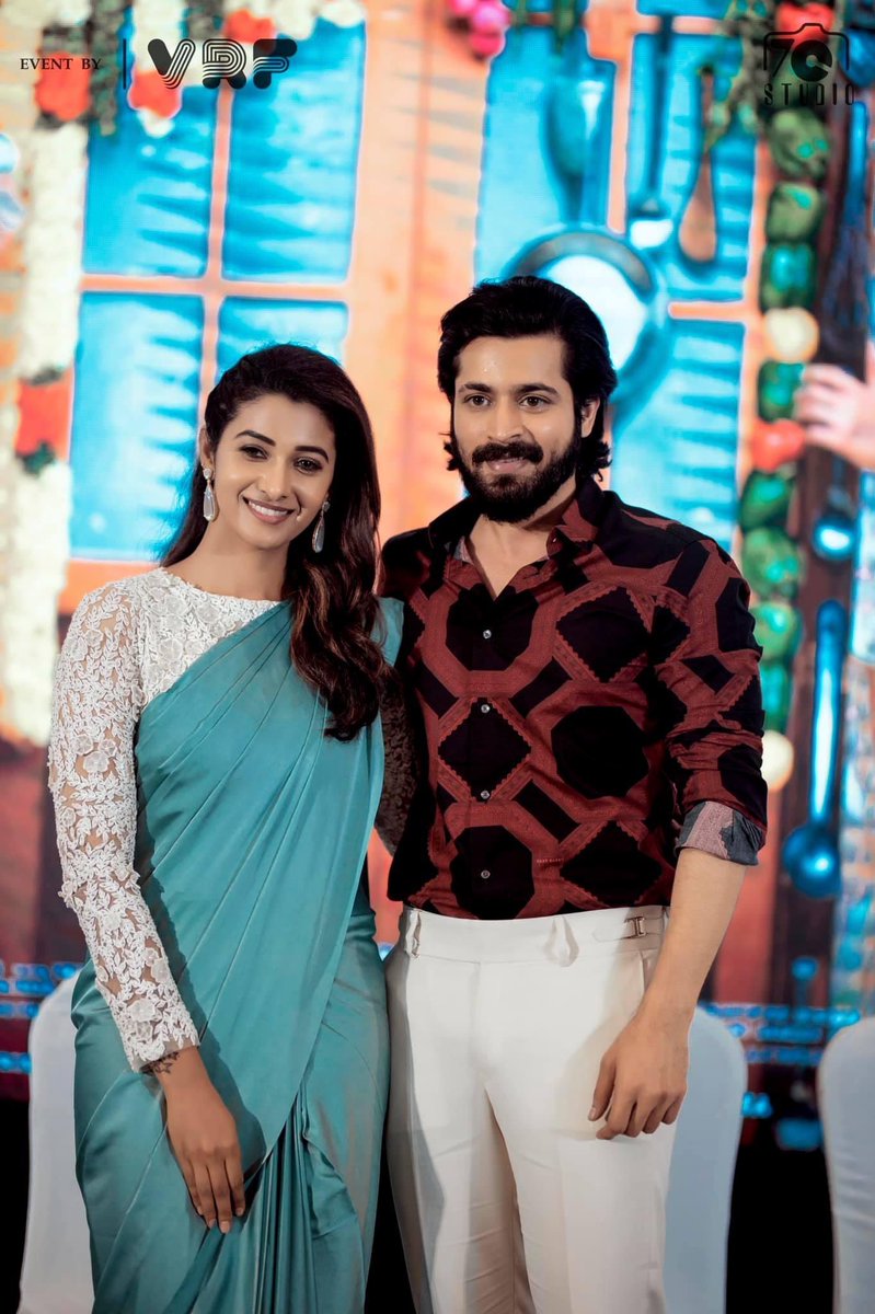 HarishKalyanTM's tweet photo. #OhManaPenne The most sensational and hottest pair @iamharishkalyan & @priya_Bshankar 🌹❤️ #HarishKalyan
#OMPFromOct22 on @DisneyPlusHS
Thread ! https://t.co/8yjQgYHy2F
