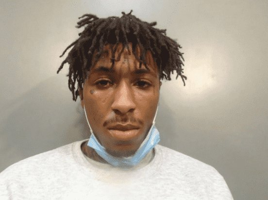 LLCoolTakes's tweet photo. @LakerFanSince69 @yb_agod @crim_tweetss Hey, beautiful. Stop crying because it is over. Start smiling because that ungrateful loser is someone else’s problem. Don’t be sad that he chose her over you, stop counting your thunderstorms, and start counting your rainbows! Hey pal, if they hurt you again, just tell me. https://t.co/sV3cfZP7l8