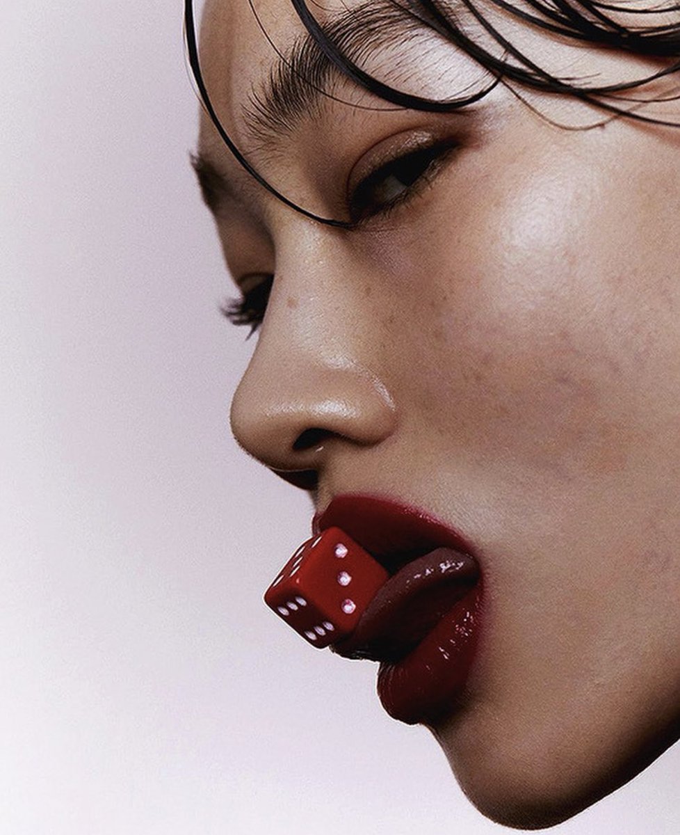 StreetFashion01's tweet photo. Hoyeon Jung for Vogue Korea (2021) https://t.co/RySoREs7nk