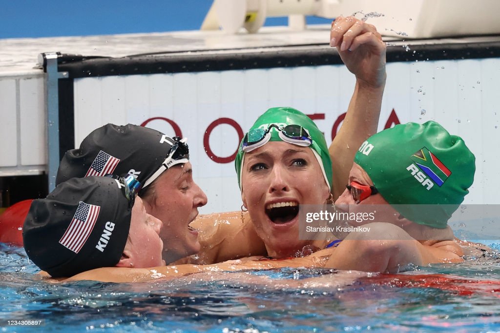 SwimNerds's tweet photo. "...the world records and things like that fall away and medals fall away but a moment like that..." - Tatjana Schoenmaker https://t.co/Lka054u2Ag