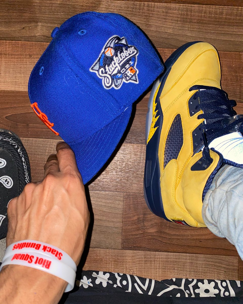 yrflashy's tweet photo. STACKTOBER 1021 RRS 🗽 59FIFTY ⚡️🔥🐲 @IamStackBundles @tmarkgotkickss1 #StyledByTmark #Stacktober #59Fifty #Mets #Retro5 https://t.co/bKzAom2AlJ
