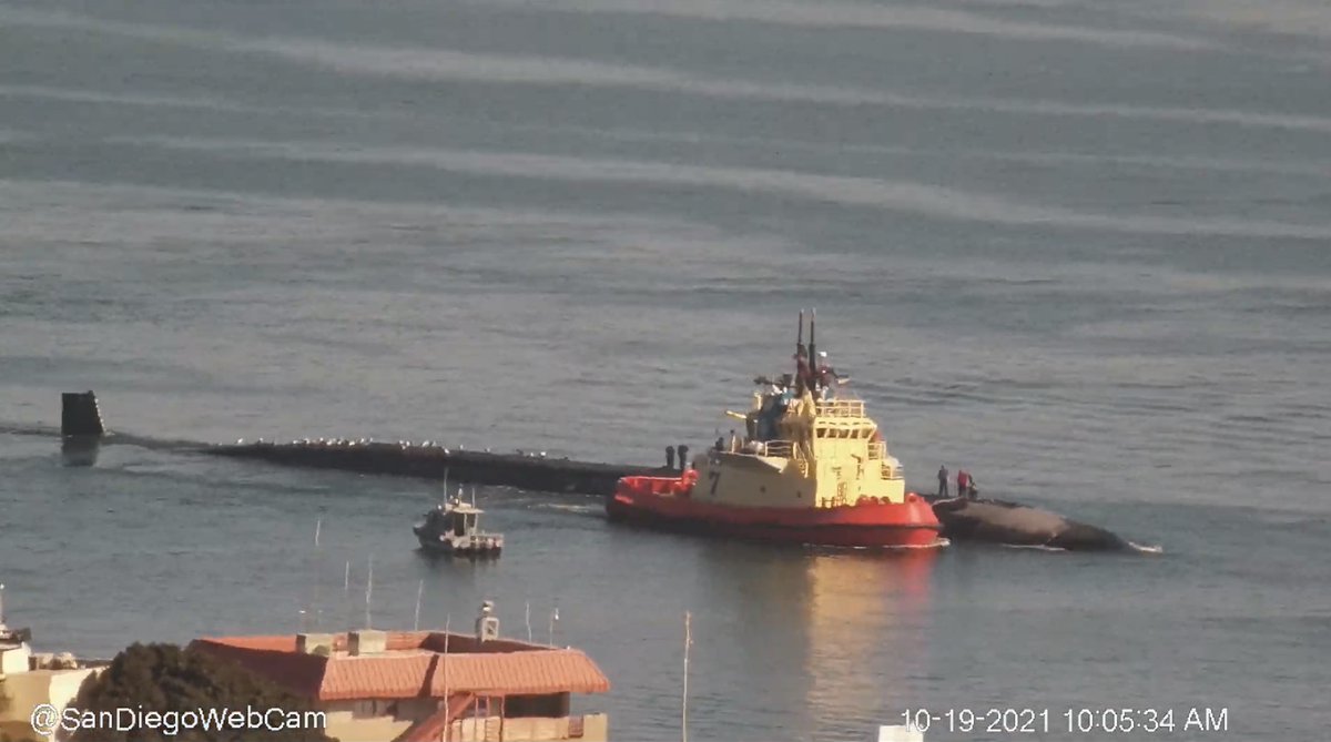 WarshipCam's tweet photo. USS Columbia (SSN 771) Los Angeles-class Flight III 688i (Improved) nuclear attack submarine coming into San Diego and then heading back out - October 19, 2021 #usscolumbia #ssn771 https://t.co/jsbawaaoA0