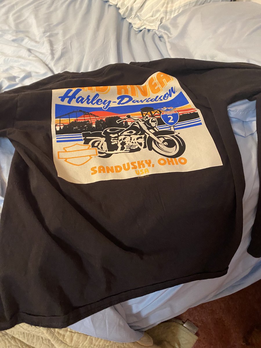 JakeKasper13's tweet photo. I love Harley Davison I’ve been buying Harley Davidson stuff for years on end and now I am gonna buy more Harley Davidson stuff https://t.co/0RSK3IhgtH