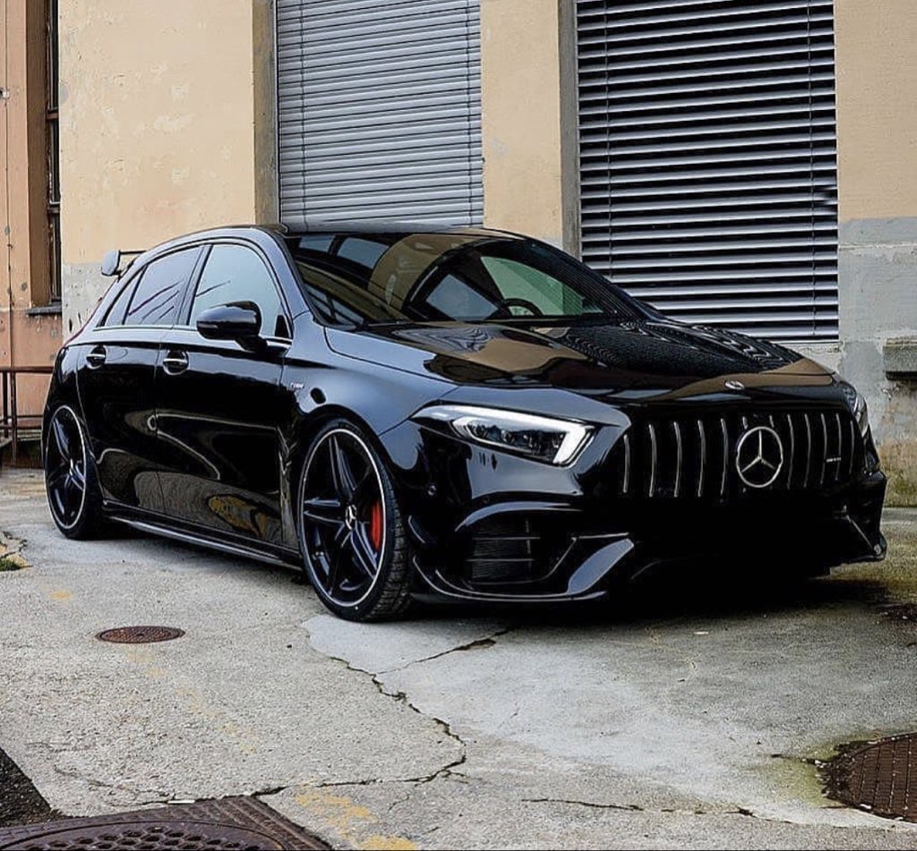 motorforms's tweet photo. A45s AMG 🖤 https://t.co/C3Tuio71s5