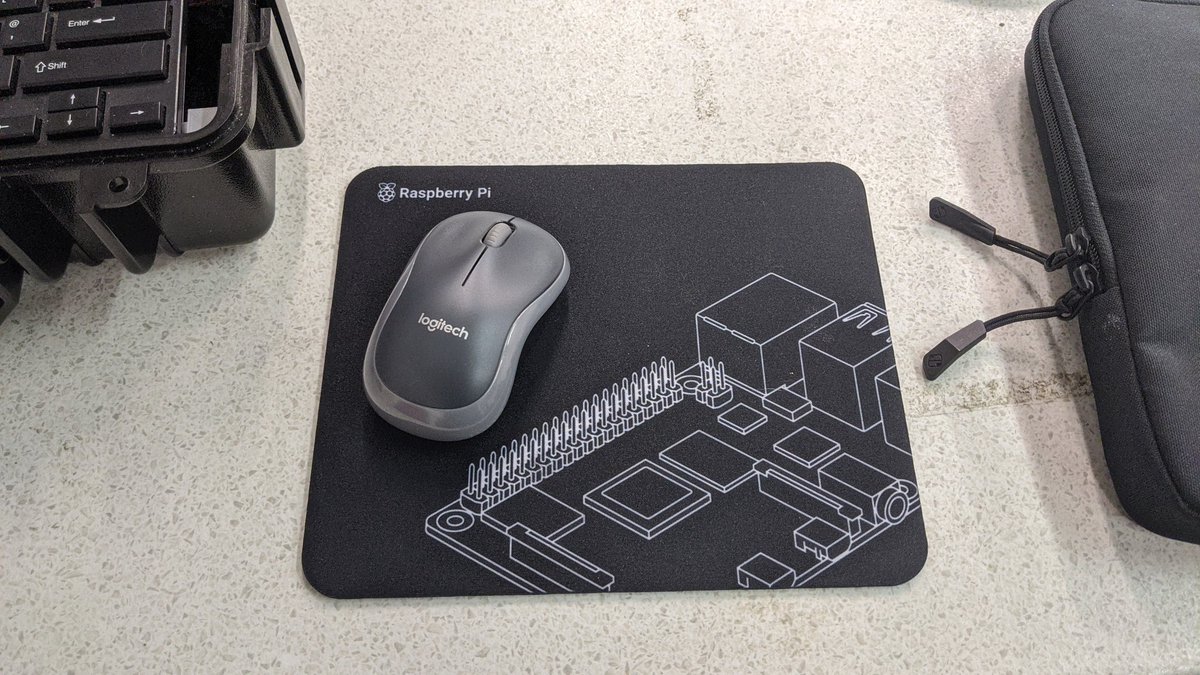 CannonFodder's tweet photo. Fancy new @Raspberry_Pi mouse mat from the Pi Shop for my #CyberPiDeck :-) https://t.co/4amuVZKOyD