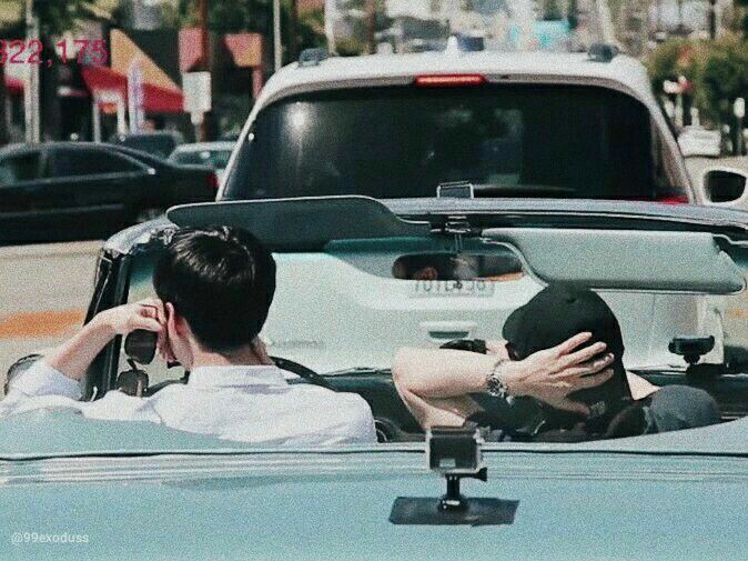 SBCDEFG22's tweet photo. #Hunho so HOT 🔥
#EXO @weareoneEXO https://t.co/CWZgBNi5uK