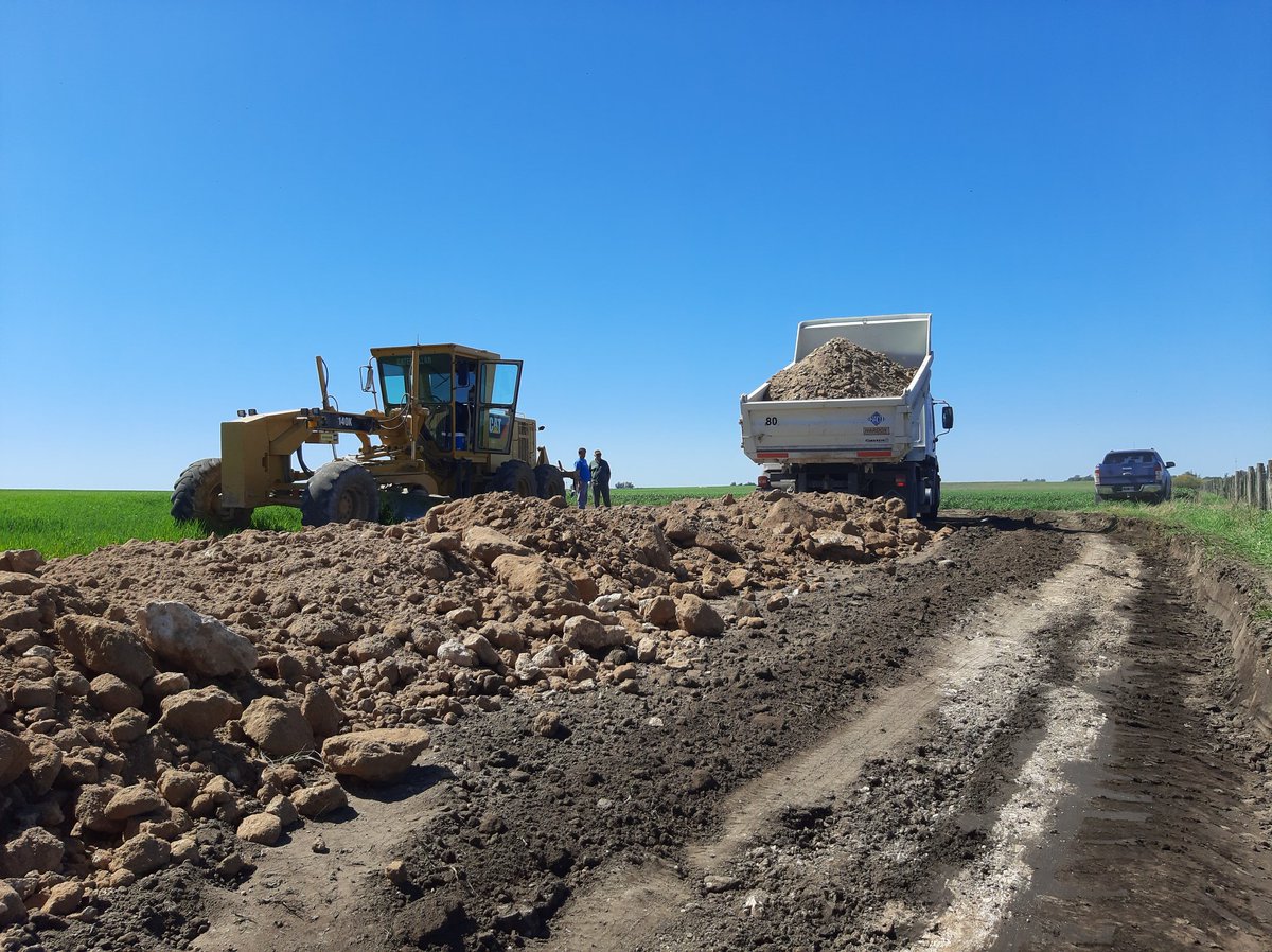 Municipio presente! #Sancayetano #Caminosrurales #Conelcampo