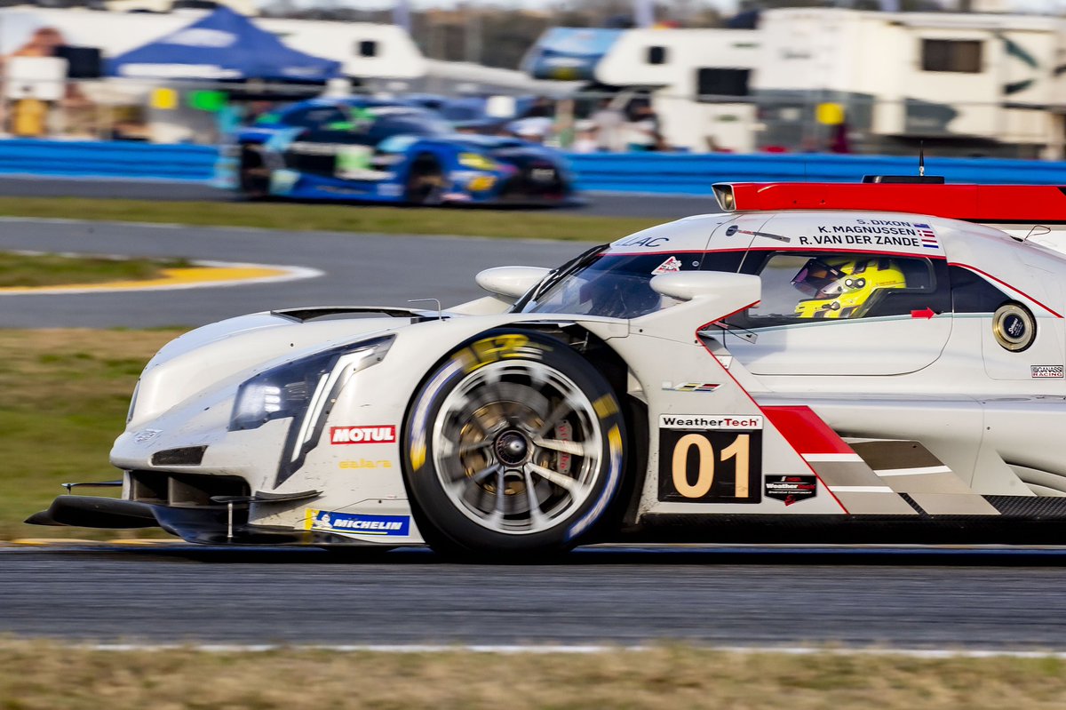 MatraxRacing's tweet photo. #IMSA | @CGRTeams confirmed a 2nd full-season #Cadillac #DPiVR for 2022 🇺🇸 for ex-#Porsche factory driver @EarlBamber 🇳🇿 &amp; former @FIAFormulaE racer @alexlynnracing 🇬🇧, while @BourdaisonTrack 🇫🇷 completes the lineup alongside returning @Rengervdz 🇳🇱 in the other entry.
📸 CGR T. https://t.co/BN3xqvWzPM