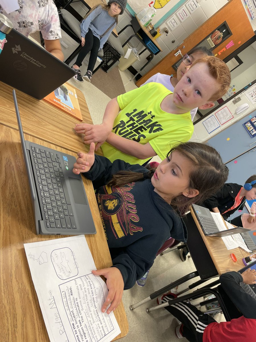 GoodrowKellie's tweet photo. Thanks Mrs. Oliver!  Peer tutoring today in writing was amazing!  Send over your experts anytime!!  @MrsOliver20 @_DrAbbyMay @R_M_Moore_Elem https://t.co/nsuacN33hZ
