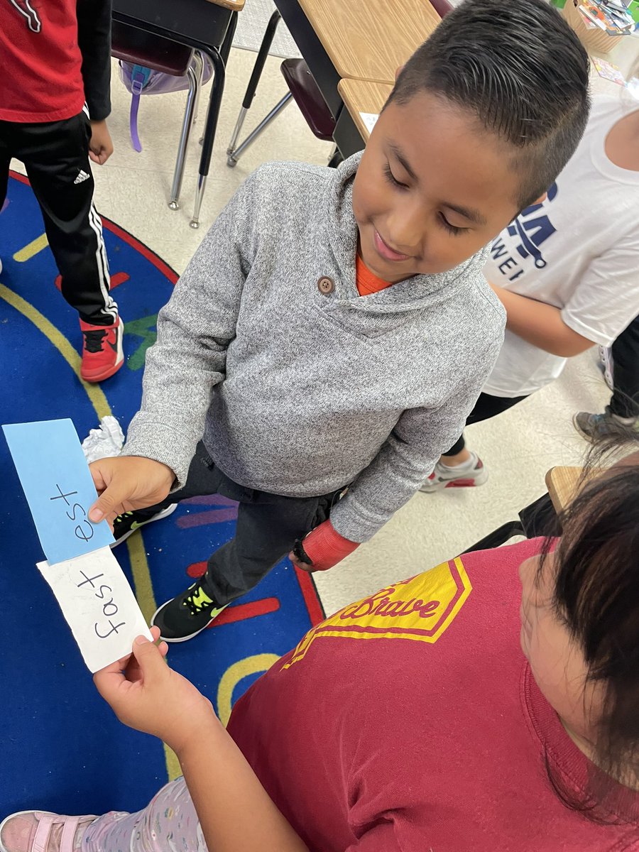 GoodrowKellie's tweet photo. 🎶 Musical suffixes?  Of course!  Making learning fun in 2nd every day! @R_M_Moore_Elem @_DrAbbyMay https://t.co/QpXzl1PKSi