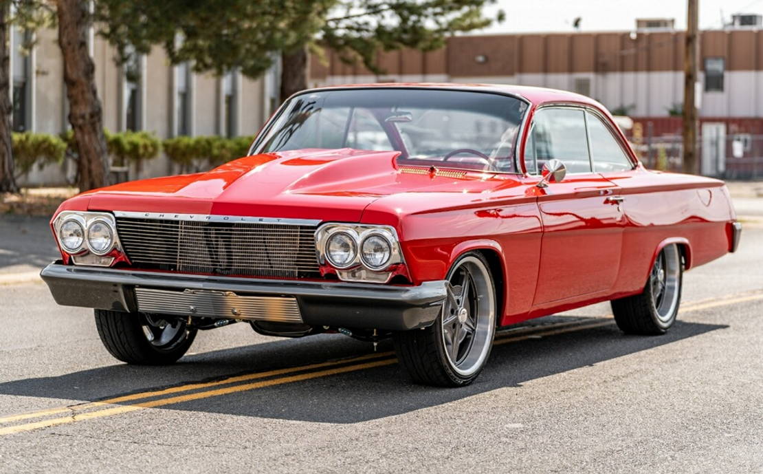 Super Clean 1962 Chevrolet Belair up for auction clasiq.com/auction/1962-c…
#Chevrolet #classiccars #clasiq #belair
