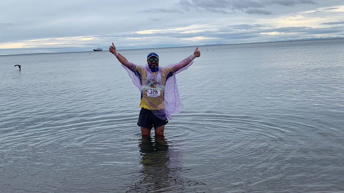 olimpopro's tweet photo. Espíritu #RunMag 2021 para Sergio Novoa. Foto: @sarmiento59 https://t.co/rkrWw26WCb