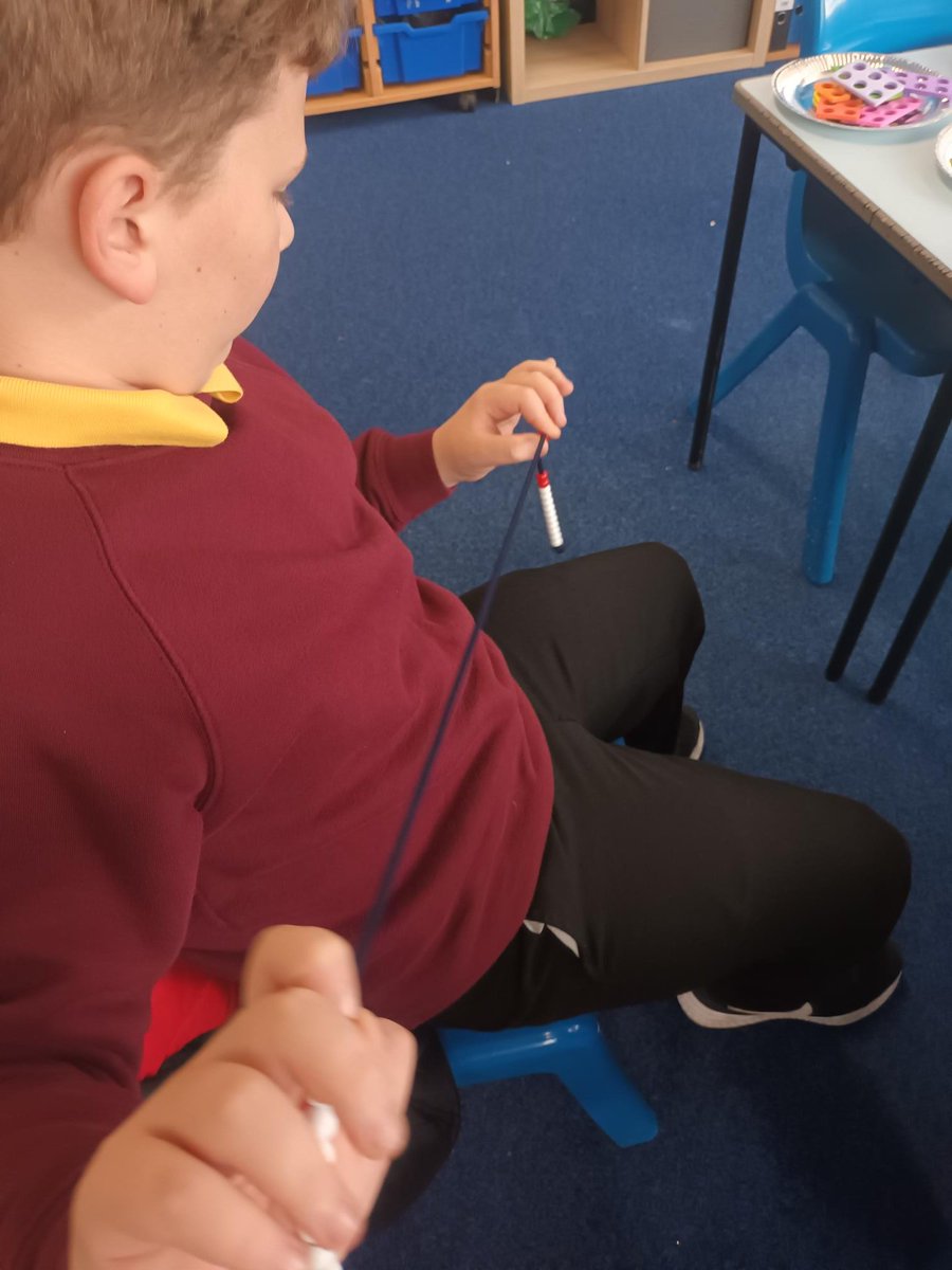 StAlbansSchool1's tweet photo. 🖐️ 🖐️ St. David's Class used different manipulatives in their numeracy lesson today🖐️ 🖐️ #sacpsmaths https://t.co/uDUSvbolXp