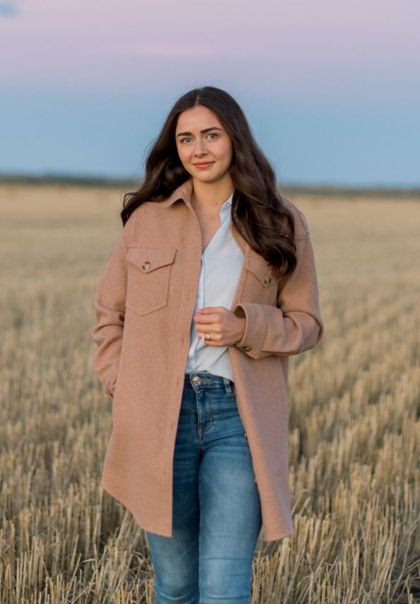 Fortier Mattila Appraisals Inc. is pleased to introduce the newest member of our valuation team: Allison Cey. Allison joins our team having after having previously worked in lending with Farm Credit Canada, after graduating from the University of Regina with Great Distinction.