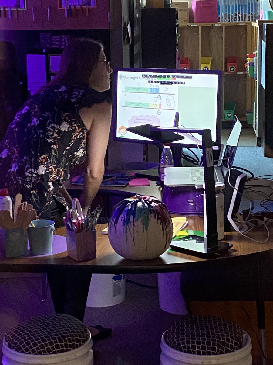 Lauren Meeks tweet media