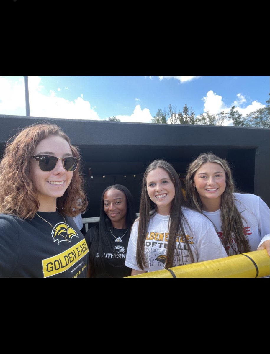 Paris Ferguson tweet media