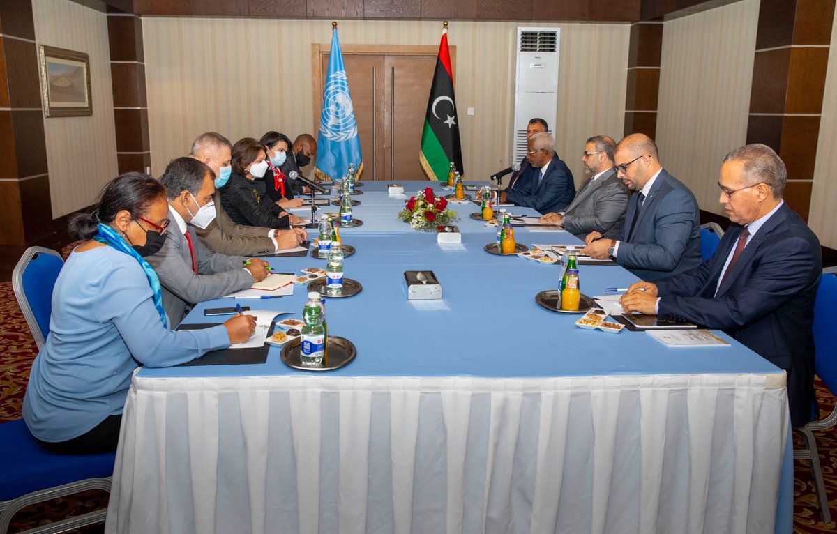HCS_Libya's tweet photo. التقى رئيس المجلس السيد "خالد المشري" رفقة نائبيه السيد "مسعود عبيد" والسيد "عمر بوشاح" ومقرر المجلس السيد "سعيد كلا"ورئيس لجنة قوانين الانتخابات السيد" السنوسي القمي"، نائبة الأمين العام للأمم المتحدة السيدة "روزماري ديكارلو" ورئيس  البعثة الأممية السيد "يان كوبيتش".(4/1) https://t.co/lsjyjIc2sE