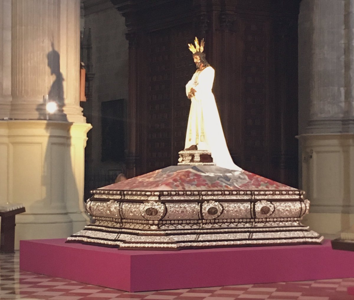 gustalassanta's tweet photo. Cautivo. Señor de Málaga https://t.co/pQsFwTk5dz