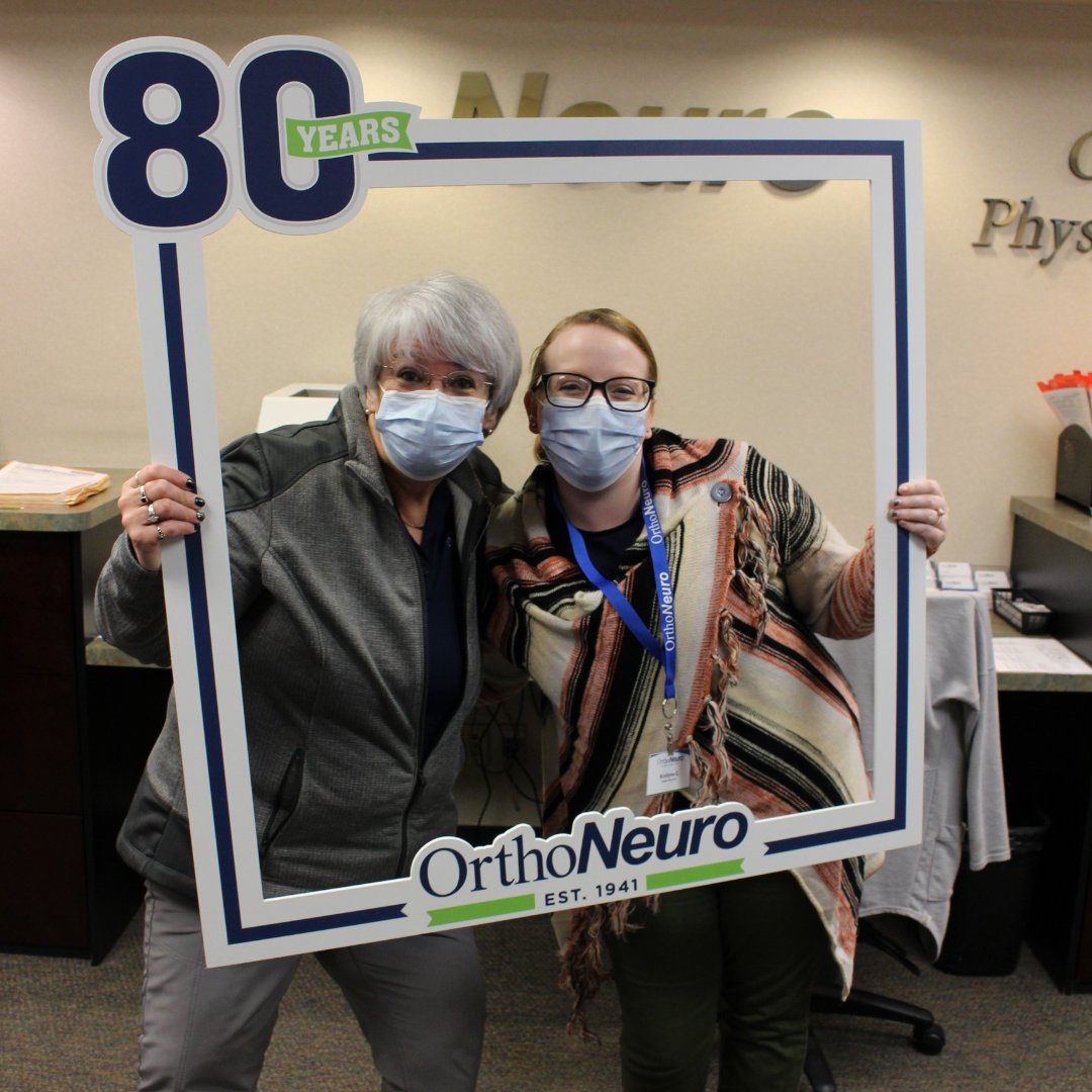 OrthoNeuro1's tweet photo. Dianne and Kristyna from the Grandview Front Desk team are still flashing their bright smiles, even under their face masks 💙

#OrthoNeuro #ForEveryMotionInLife #Grandview #PhysicalTherapy #Orthopedics #MaskUP https://t.co/pYOYEoYbdk