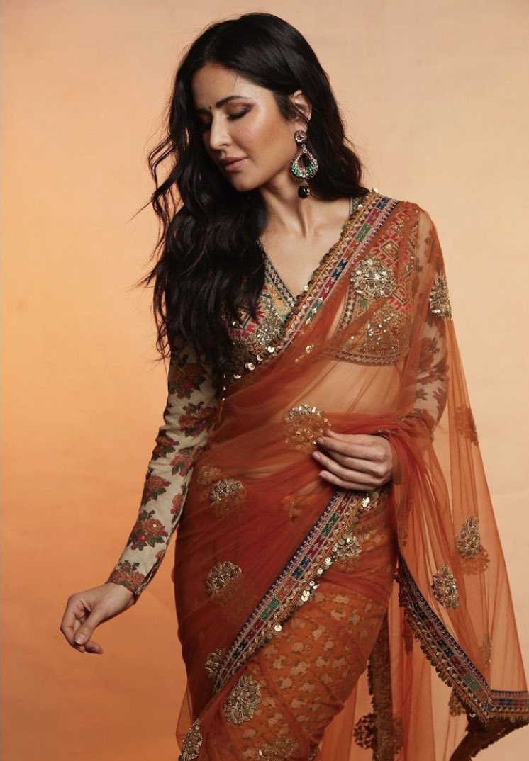 FCFRS6VXIAIKmbm?format=jpg&name=medium