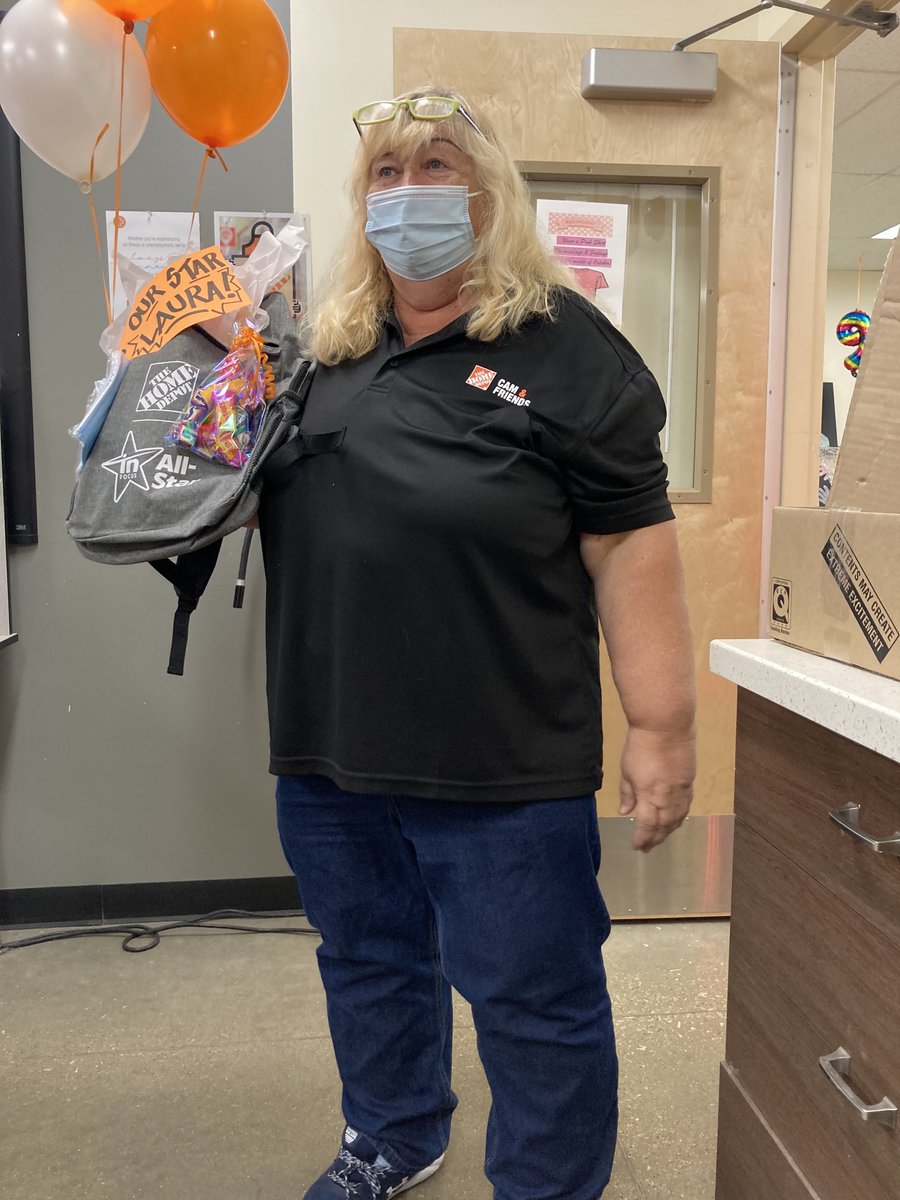 Johncataldo83's tweet photo. Congrats to Laura for being perfect for InFocus for 2yrs.  #infocusallstar ⁦@hdjustjoan⁩ ⁦@Lisa78840187⁩ ⁦@jesse_klingbeil⁩ https://t.co/FWa1dOoGvN