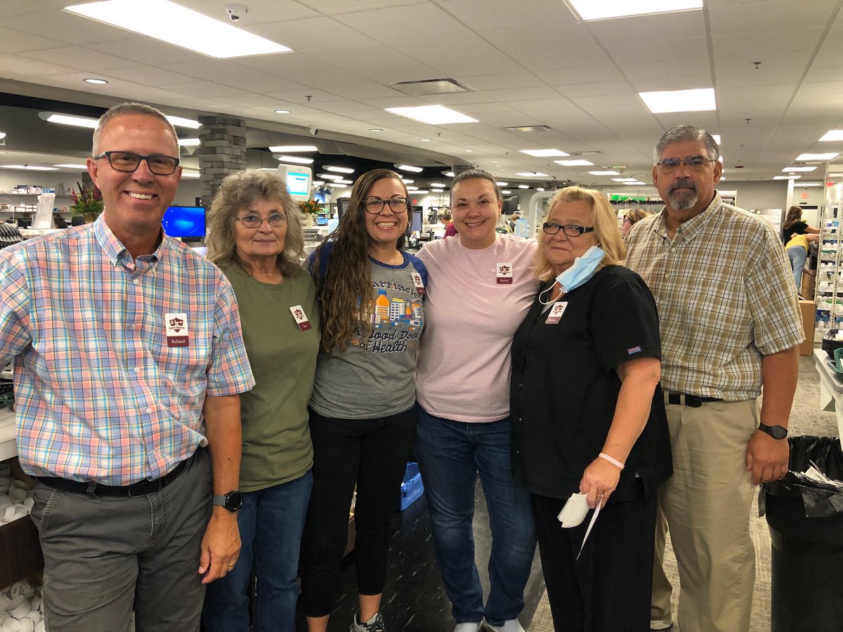 RogersRXstj's tweet photo. It's #NationalPharmacyTechnicianDay, and we sure are thankful for ours! (not pictured: Laurie) https://t.co/sOdqew1jPa
