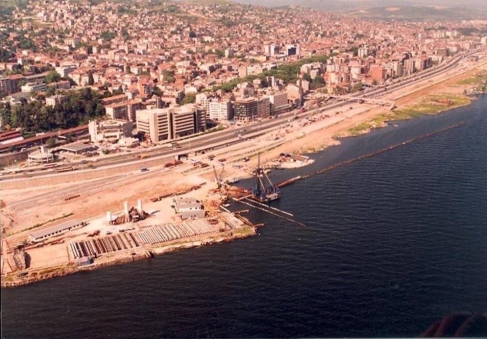 90’lı yıllar İzmit Sahili Marina inşaatı…
