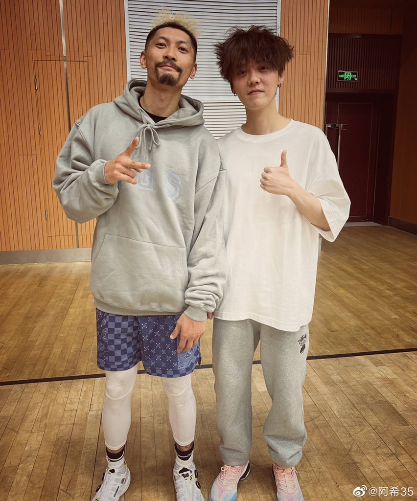 luhansbody's tweet photo. https://t.co/ONkaA7rfsB
