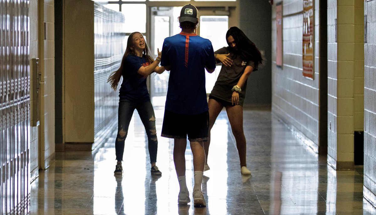 ‼️ Educación prepara una guía para que aprendas a distinguir si tus alumnos están sufriendo un ataque o haciendo un Tik Tok