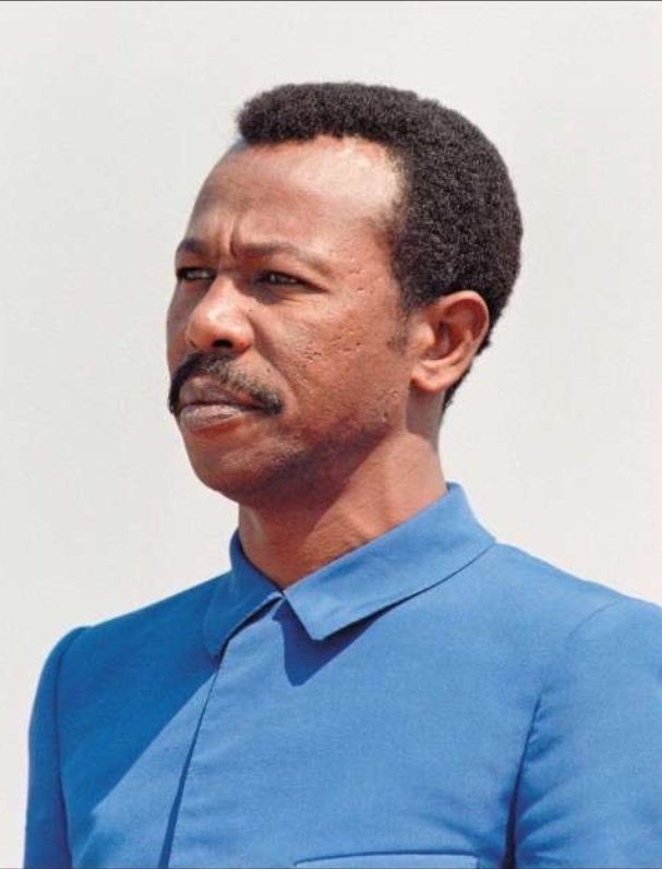 An interesting story: This was how Col. Mengistu, who strangled Emperor Selassie to death and butchered a million Ethiopians in 2 years, fled into exile…