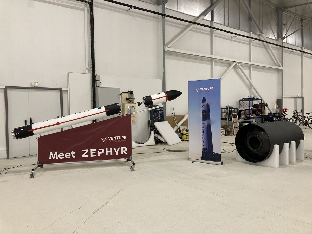 ReimsTech's tweet image. Félicitations @Venture_Orbital pour l&apos;inauguration de leurs nouveaux locaux. 1ère usine de micro lanceurs en France. Zephyr sera prêt en 2024 pour envoyer 70 kilos dans l&apos;espace, dont des nano satellites.