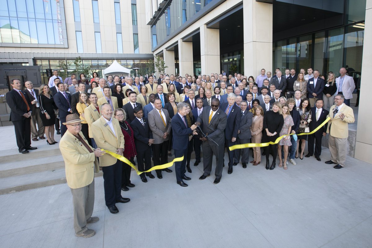 University of Missouri President Mun Choi, @umsl Chancellor Kristin Sobolik, @UMKC Chancellor Mauli Agrawal and @MissouriSandT Chancellor Mo Dehghani gathered at today’s grand opening of the Roy Blunt NextGen Precision Health building on #Mizzou’s campus. #MissouriSolutions