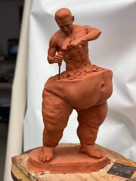 klassziqs's tweet photo. A legnehezebb munka, ha magadon dolgozol. https://t.co/FQNBzk2gkZ